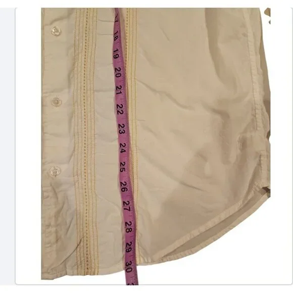 Vintage Red Mens Medium White Button-Up Shirt 100% Cotton Embroidered Front Made - Picture 5 of 7